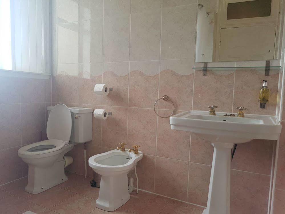 Hotel Bonkle House à Wishaw  Extérieur photo